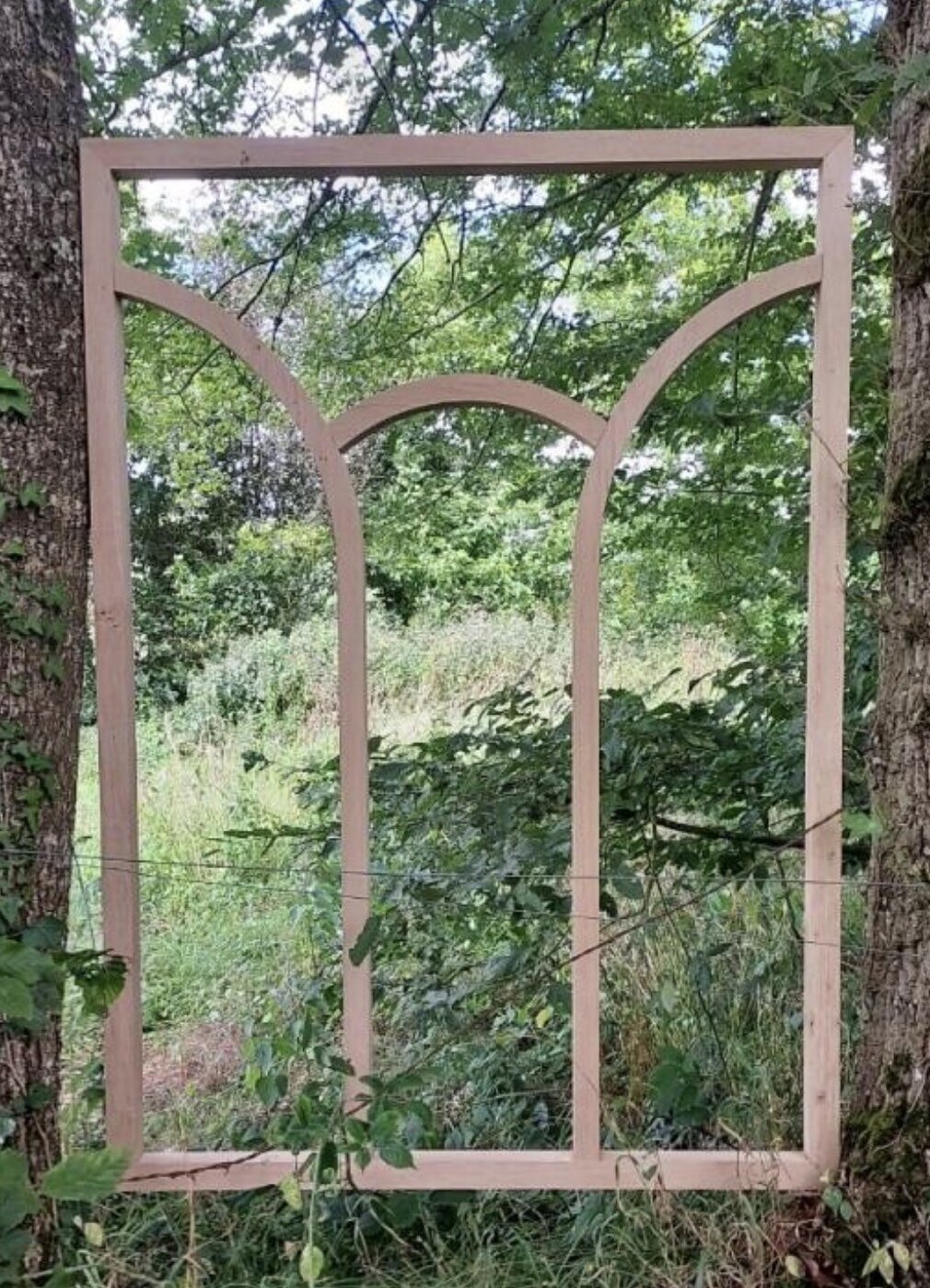Verrière à arches en bois clair